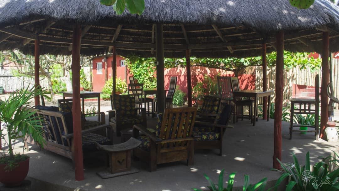 Hotel Robinson Plage Lome Bagian luar foto